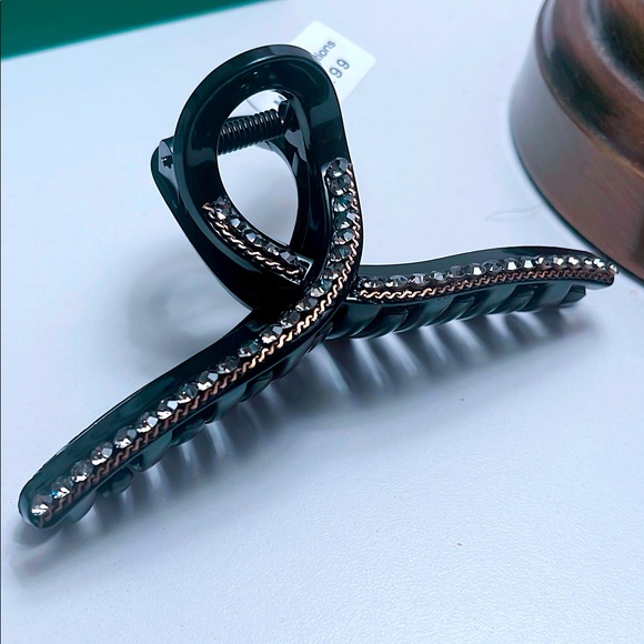 Hair Claws - Picture 3 of 4